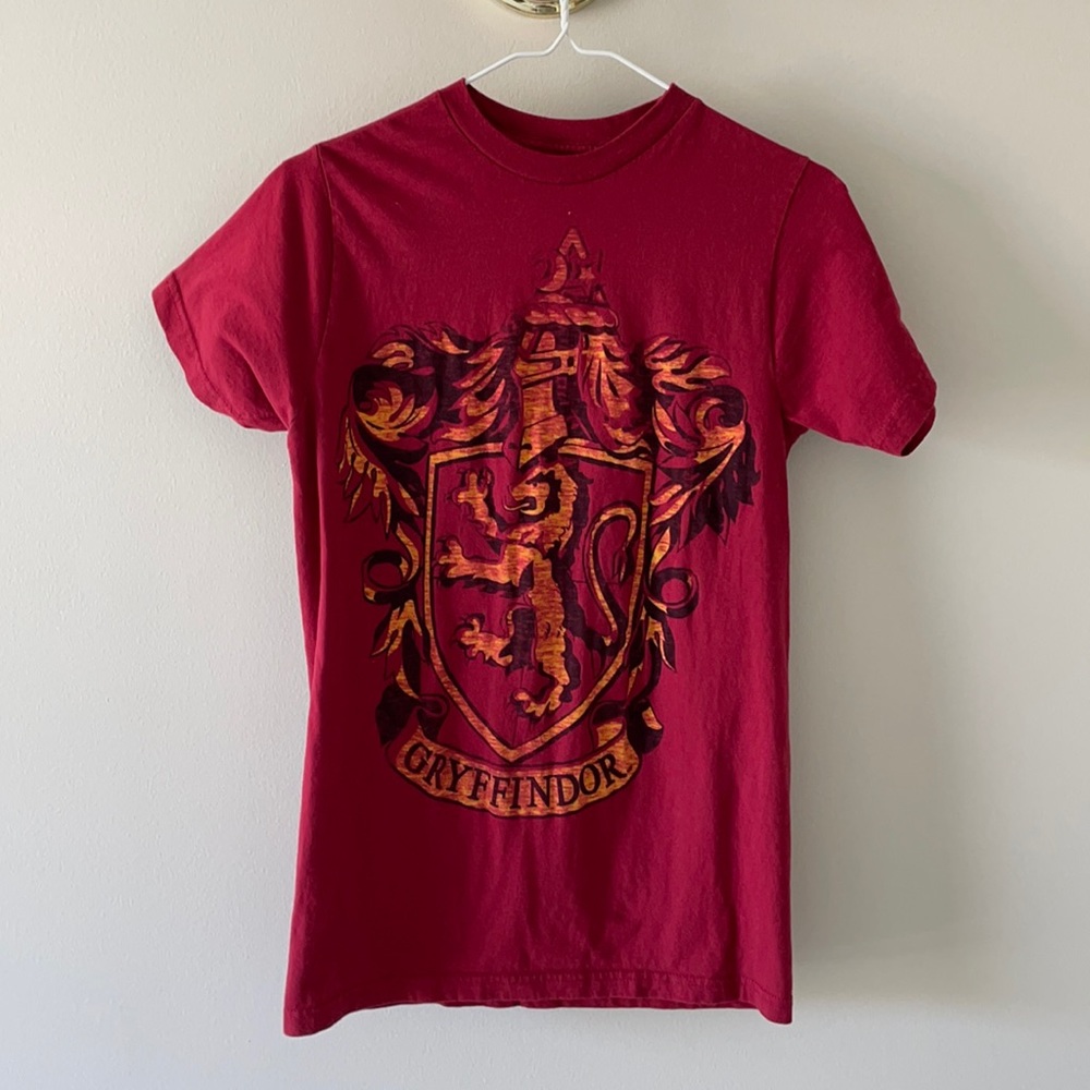Harry Potter gryffindor tshirt